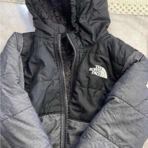 (Lot 2) The North Face Puffer Jacket